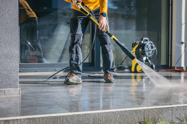 Post-Construction Pressure Washing in Lake Sherwood, CA
